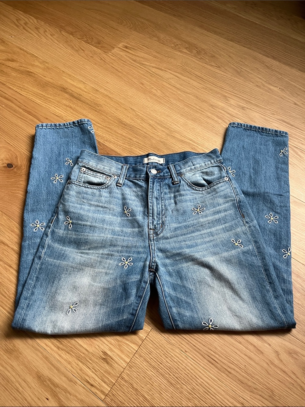 Madewell Women’s The Perfect Summer Jean Daisy Embroidered-Wendell Wash size 27